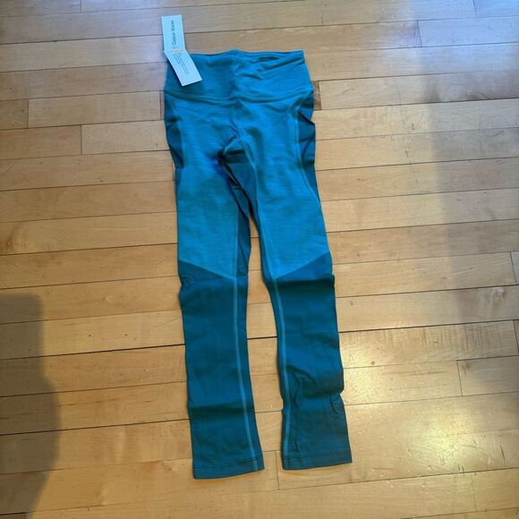 $98 Outdoor Voices Move Free 3/4 Legging NWT size XXS m2 - Picture 5 of 5